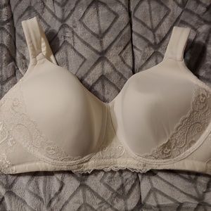 42D Cream Bra
